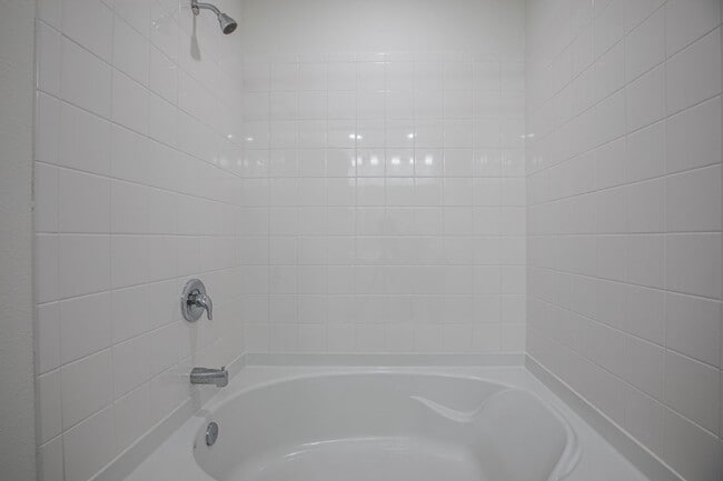 Building Photo - Harbor Dunes