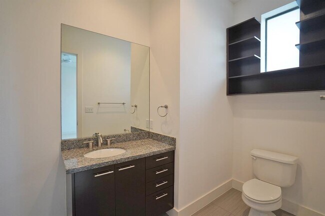 Building Photo - 4611 Austin St