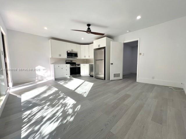 Building Photo - 2645 SE 1st Ct