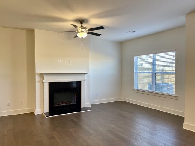 Building Photo - 23 Auburn Crossing Dr