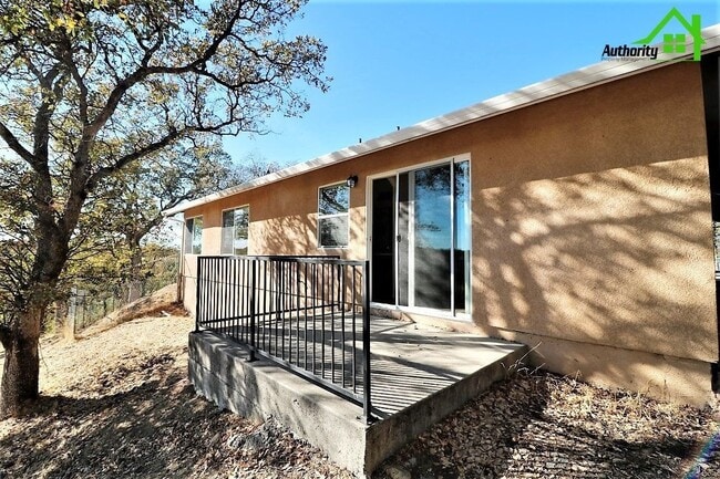 Building Photo - 19531 Prospect Peak Ct