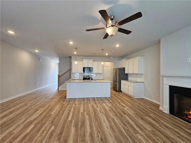 Building Photo - 334 Lanier Cir