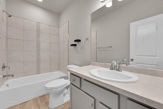 Building Photo - $2,895 - 4 Bed, 3 Bath Home in Colorado Sp...