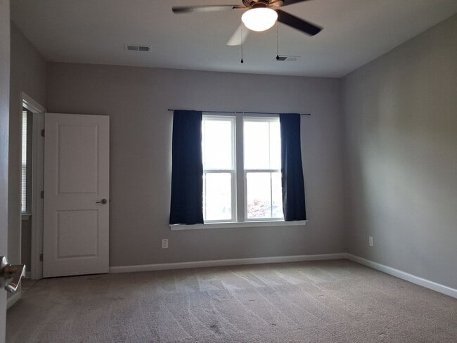 Building Photo - 4301 Saltmarsh Ln