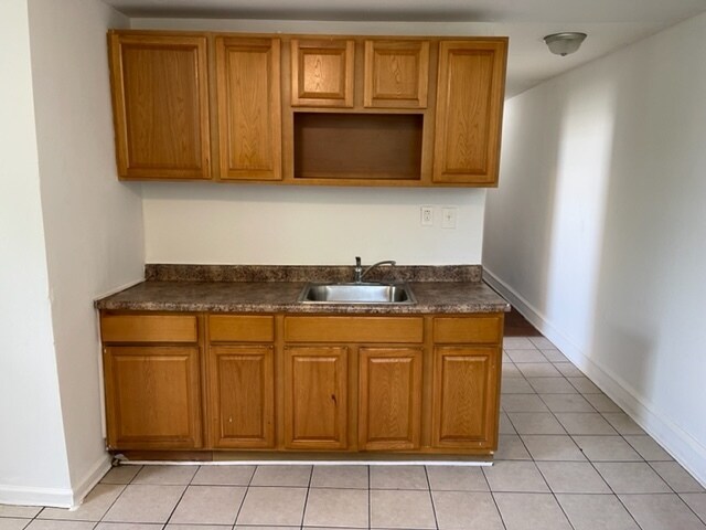 Building Photo - 3532 Kensington Ave