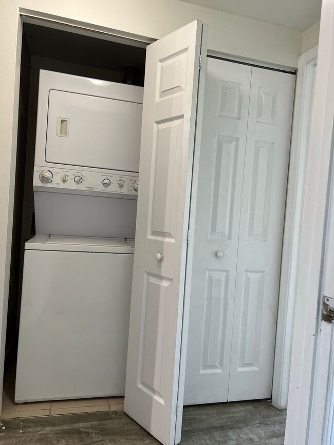 Building Photo - 11060 SW 196th St