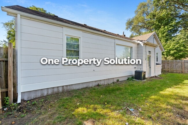 Building Photo - 3616 Michigan St