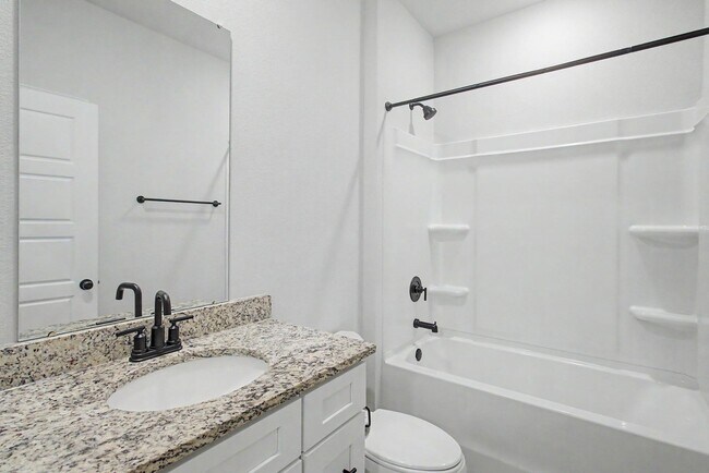 Building Photo - 13569 Sarus Dr