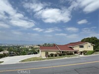 Building Photo - 1400 S Montezuma Way