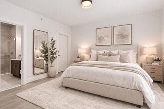 Building Photo - 43-45-45 W 32nd St