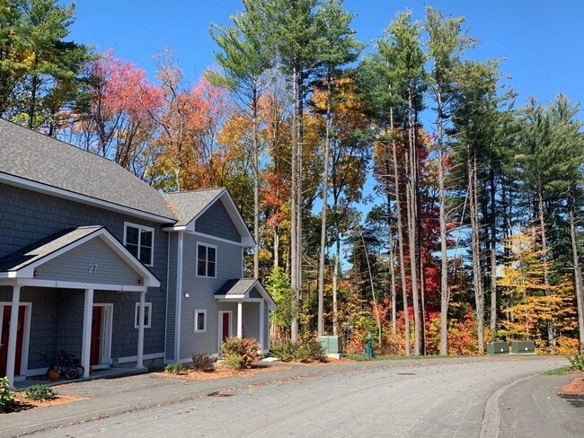 Building Photo - 27 E Ridge Dr