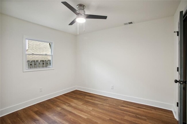 Building Photo - 782 Dixie Ave NE