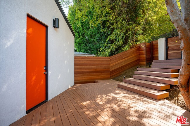 Building Photo - 3427 Bonnie Hill Dr