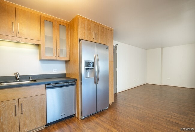 Building Photo - 1BR/1BA/DEN/1PKG - PACIFICA HONOLULU