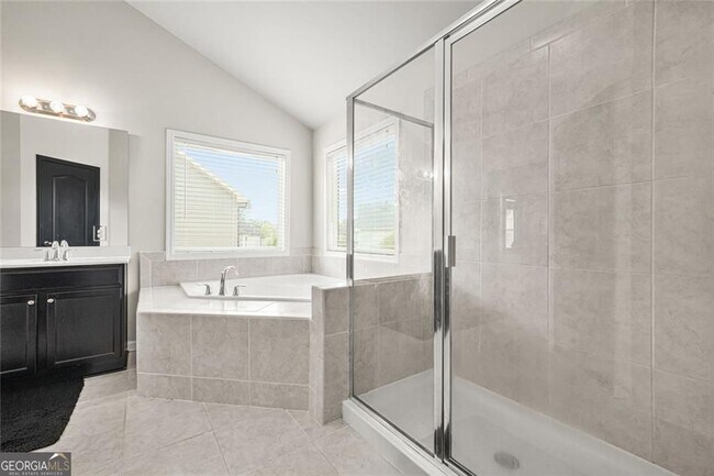 Building Photo - 4079 Broadmoor Ct SW