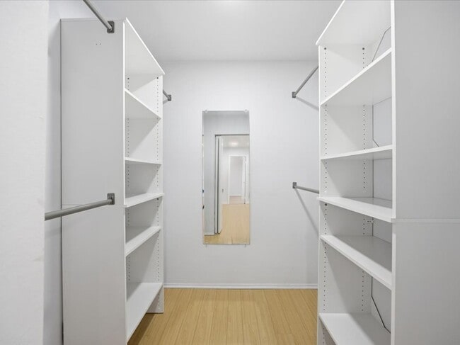 Building Photo - 3604 W Estates Ln