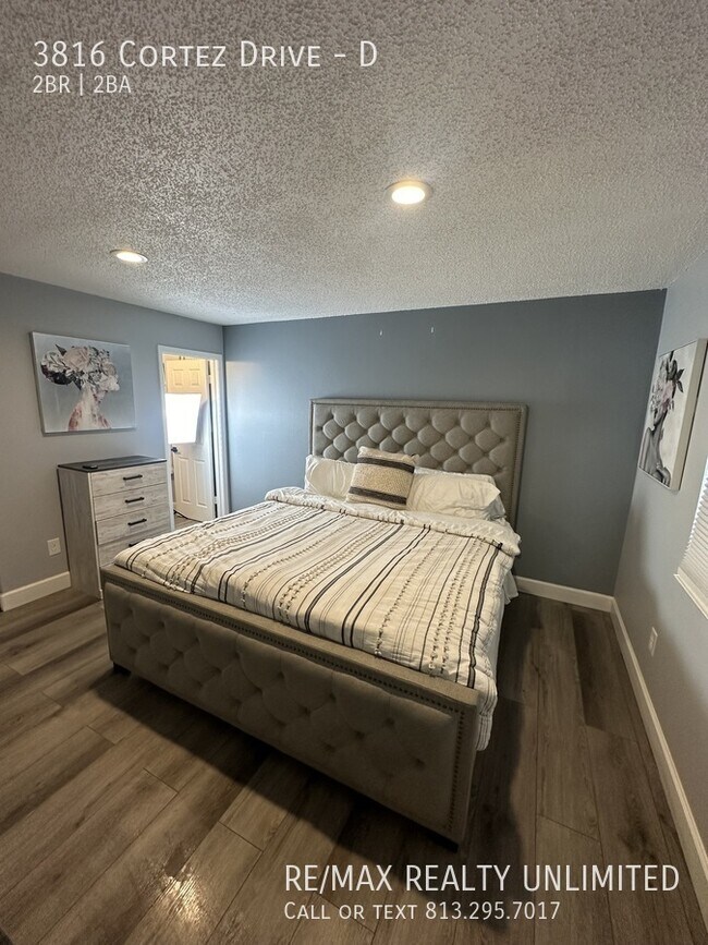 Building Photo - 3816 Cortez Dr