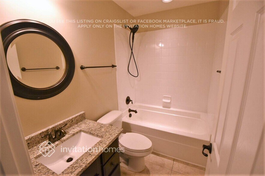 Building Photo - 7678 W Berkeley Rd