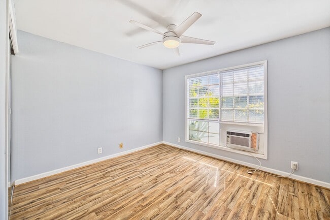 Building Photo - 92-1037 Lalahi St 13-104