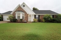 Building Photo - Southeast Memphis Family Beauty