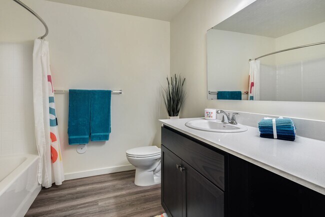 Building Photo - 1017 S Elder St