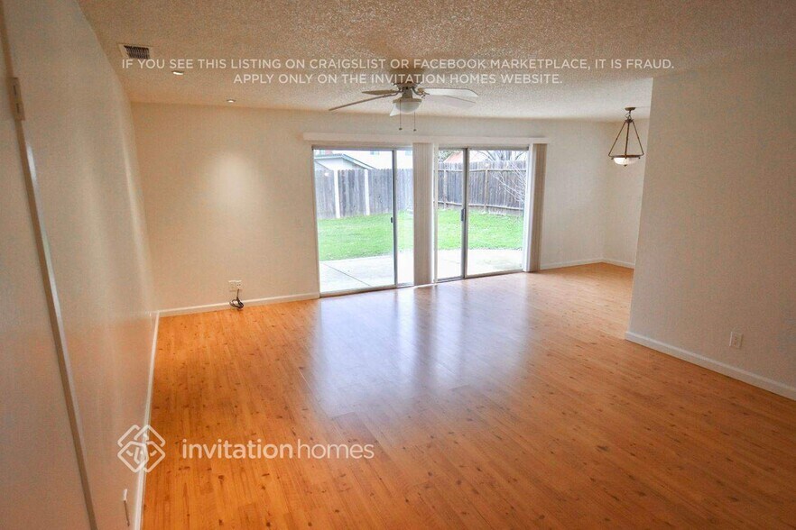 Building Photo - 5608 Coronado Way