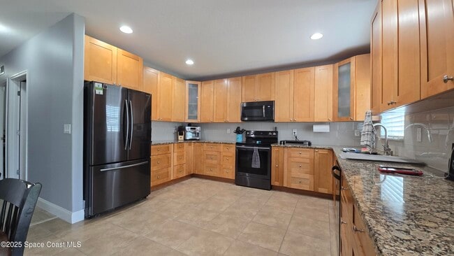 Building Photo - 149 Broyles Dr
