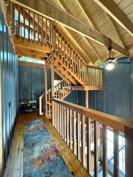 Building Photo - 570 Humphries Cove Rd