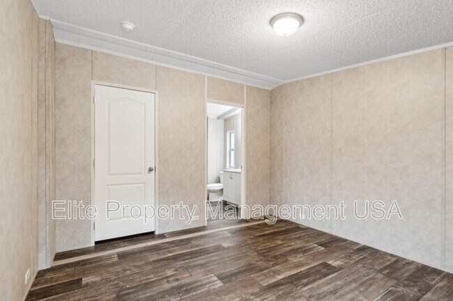 Building Photo - 3530 Suggs Rd