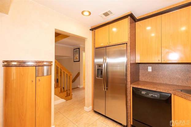 Building Photo - 1096 Schmidt Ln