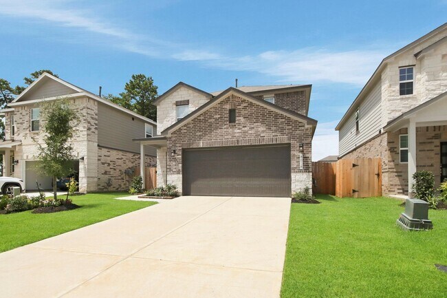 Building Photo - 8018 Heroes Hall Dr