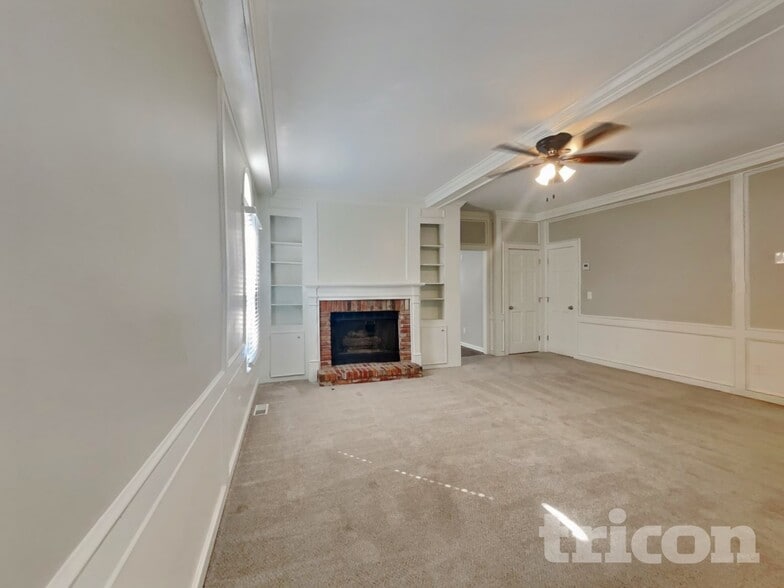 Building Photo - 6013 Rittenhouse Rd