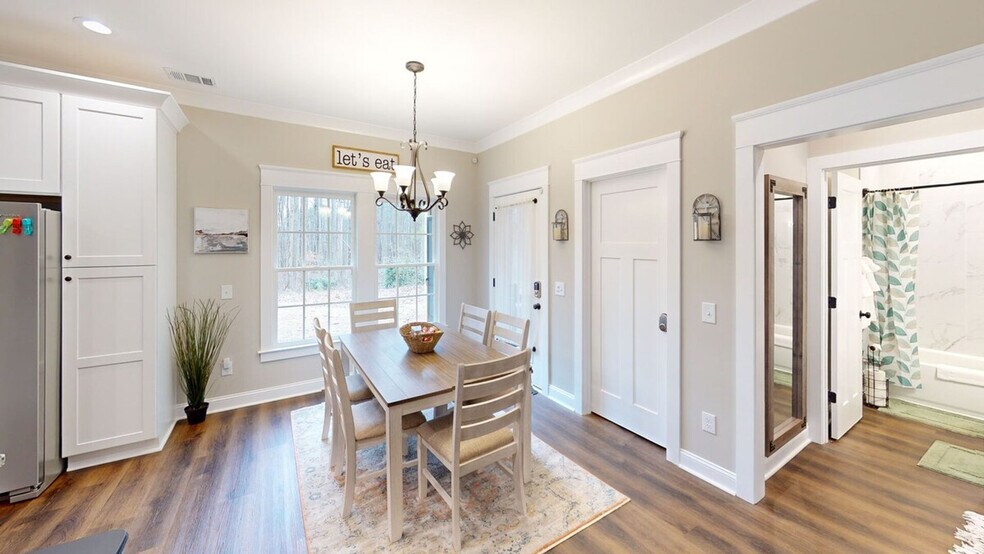 Building Photo - 40 Luther Knight Rd SE