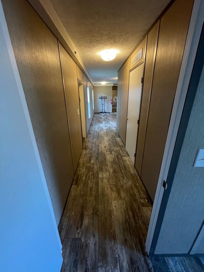 Building Photo - Lot 1