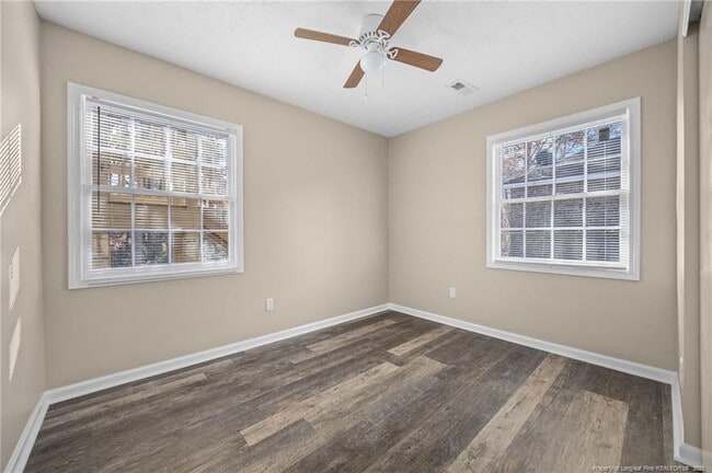 Building Photo - 735 Ashbrook Rd