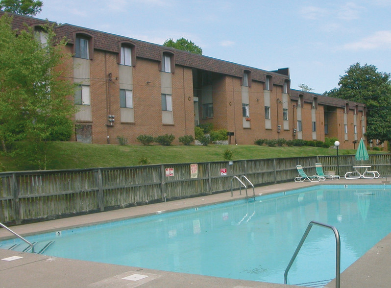 Building Photo - Glen Valley Apartments and Duplexes