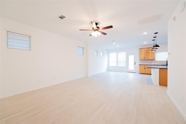 Building Photo - 10411 Harmon Smith Dr.