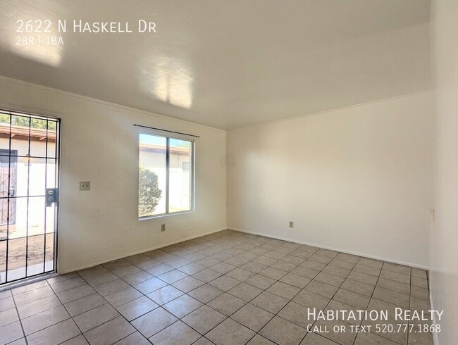 Building Photo - 2Bed/1Bath in Dodge Flower, near the Tucso...