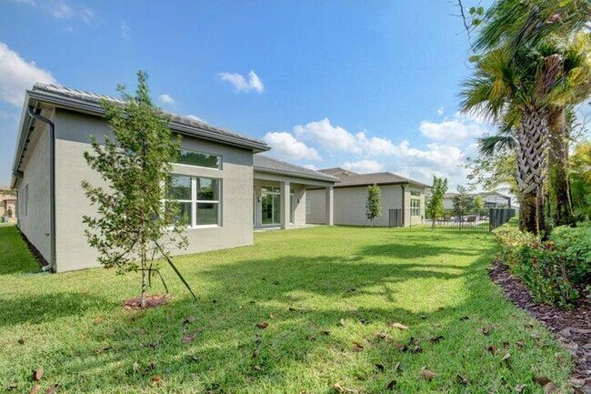 Building Photo - 12832 Veneto Springs Dr