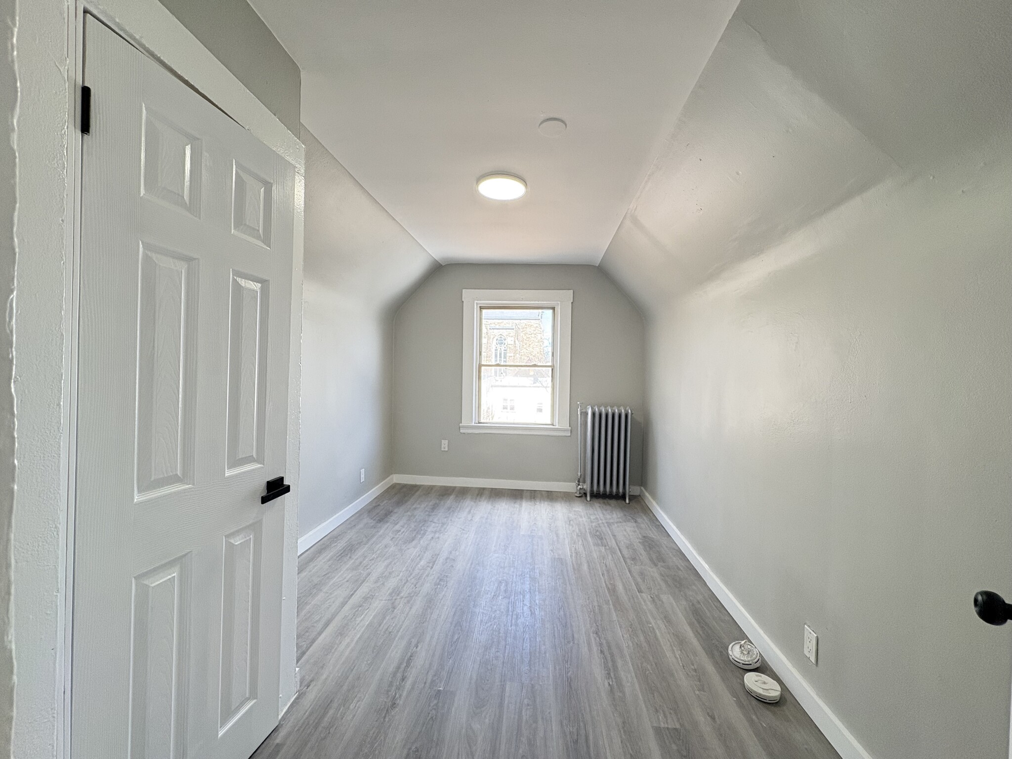 Building Photo - 178 Wegman Pky