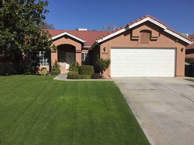Primary Photo - Coming Soon! For Lease: Spacious 4-Bedroom...