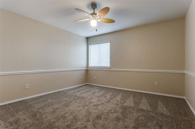 Building Photo - 404 Oxford Dr