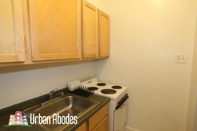 Building Photo - 532 W Arlington Pl