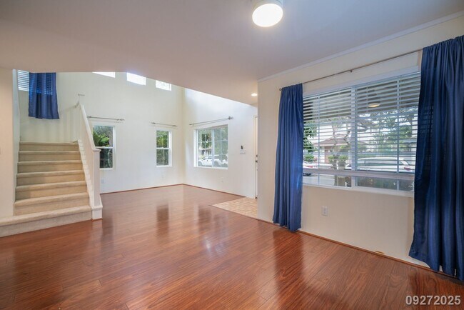 Building Photo - 91-1023-1023 Kaiikuwa St