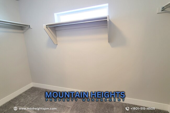 Building Photo - 2234 W Northridge Dr