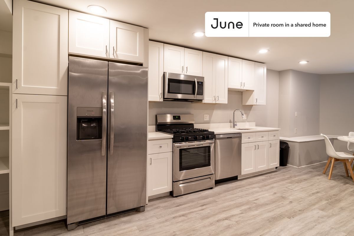 Building Photo - Room in Shared 4 bed/2 bath home