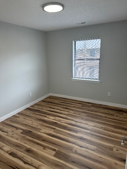 Building Photo - 3338 Frontgate Dr