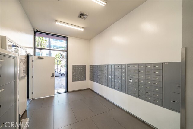 Building Photo - 1234 Wilshire Blvd