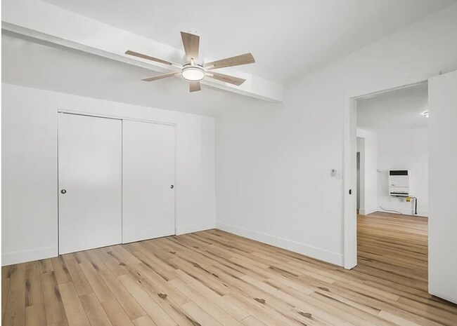 Building Photo - Beautifully Remodeled 1 Bed / 1 Bath in Midtown - Available 6/15!