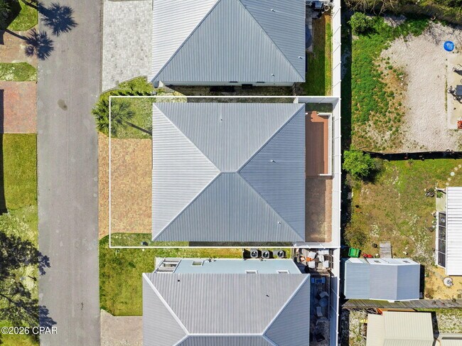 Building Photo - 415 Paradise Blvd